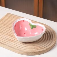 Тарелка глубокая керамическая "Клубника" (14,5 см)