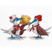 Набор для вышивания "Рыбный обед" (90х170 мм)