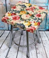 Подушка на стул "Cuadro Concept. Цветы на Бежевом" (33х33 см)